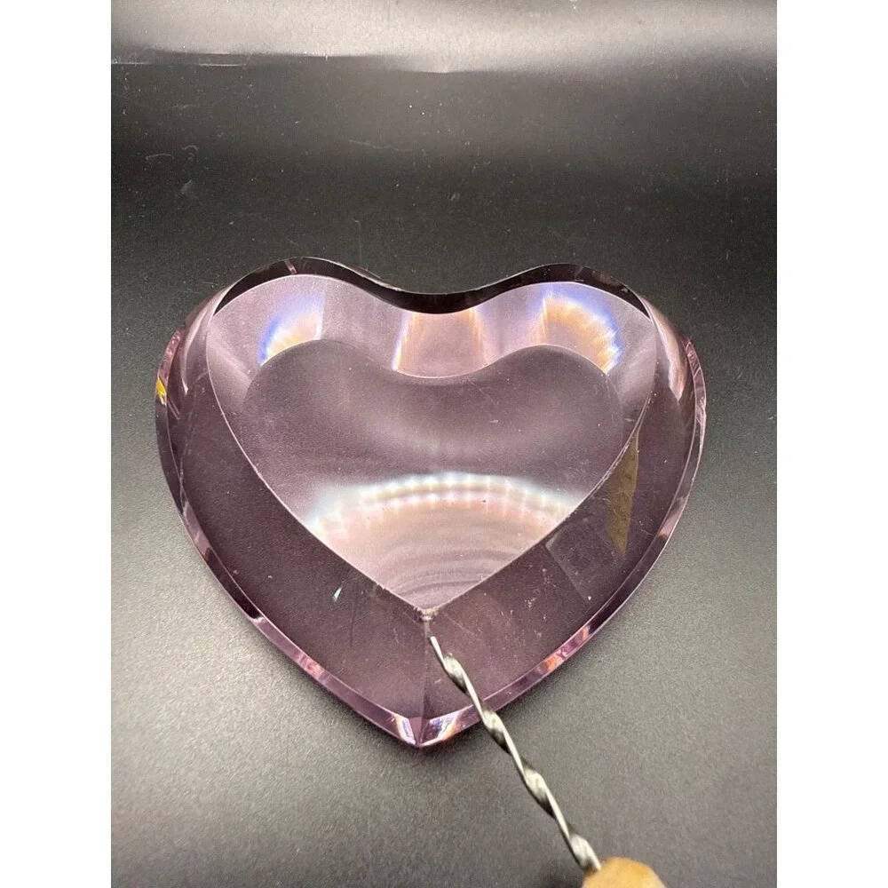 Unbranded Heart-Shaped Pink Crystal Paperweight 4 Inches - Picture 4 of 7